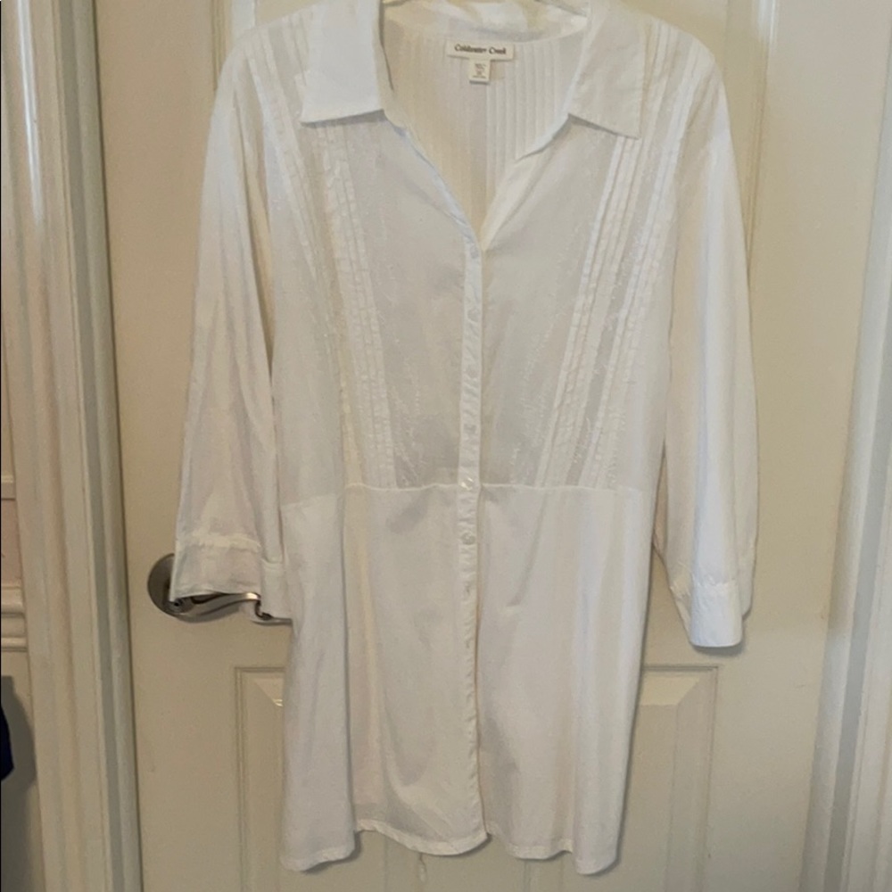 Ultra feminine white blouse